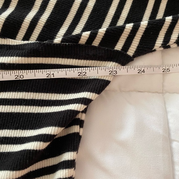 Anthropologie Black and White Striped Sweatshirt - Picture 10 of 10